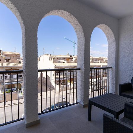 Rentafive Gran Casa Reformada Terraza Villa ซานตาโปลา ภายนอก รูปภาพ
