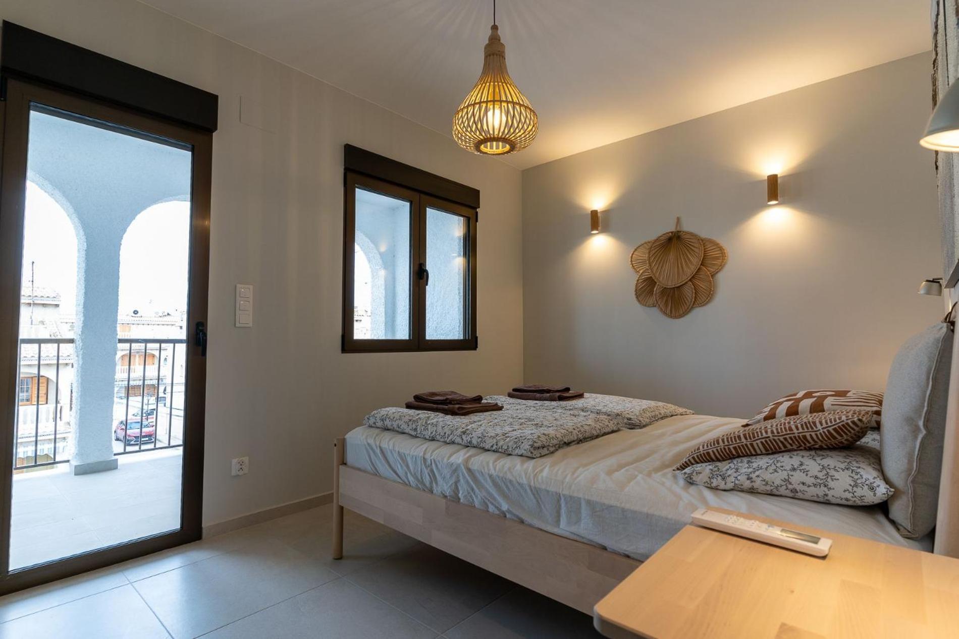 Rentafive Gran Casa Reformada Terraza Villa ซานตาโปลา ภายนอก รูปภาพ
